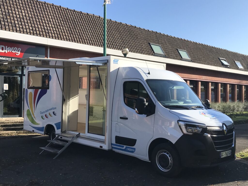 Camion bureau mobile